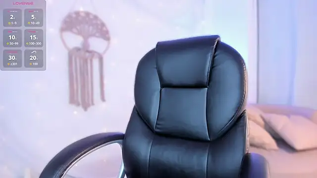 Snapshot of salma_isawwii chatting on 11-11-25, 02:06 salma isawwii online show from 11-11-25, 02:06