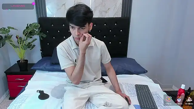 OnlyJos online show from 09-14-25, 03:00