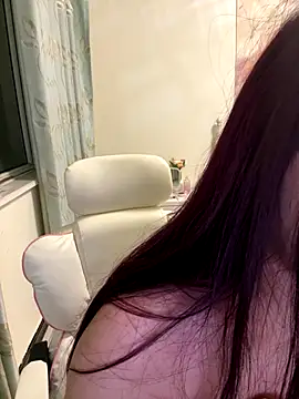 Snapshot of mimi9420 chatting on 09-18-25, 03:25 mimi9420 online show from 09-18-25, 03:25