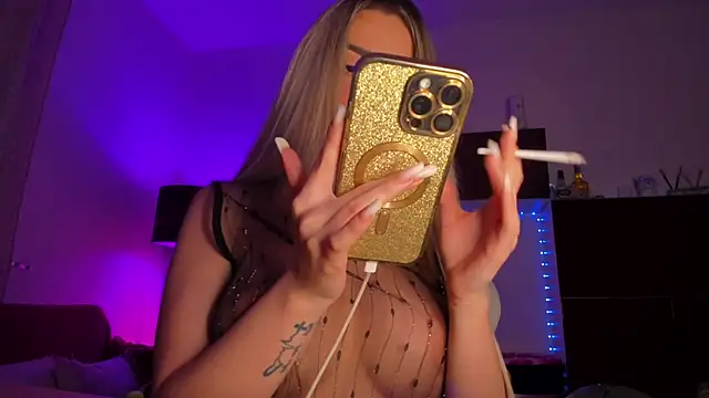 SerraVondeee online show from 01-31-26, 09:02