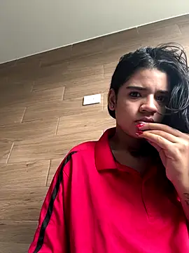 Snapshot of Miagomezx chatting on 12-16-25, 08:47 Miagomezx online show from 12-16-25, 08:47