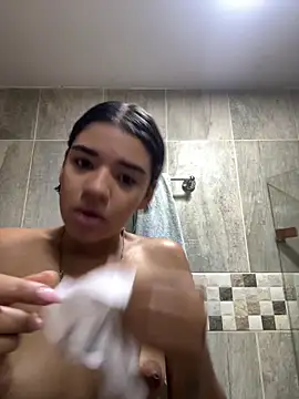 Snapshot of Miagomezx chatting on 02-07-26, 01:59 Miagomezx online show from 02-07-26, 01:59