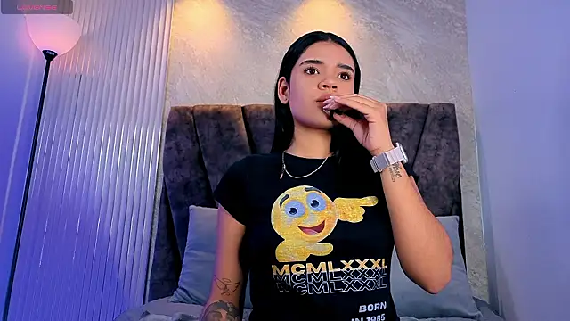 Snapshot of Miagomezx chatting on 02-10-26, 07:51 Miagomezx online show from 02-10-26, 07:51