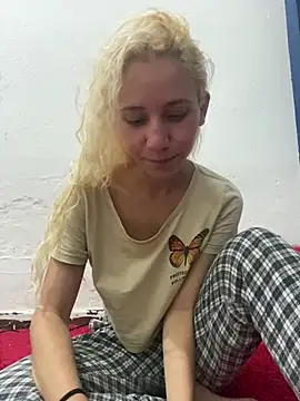 Bruna551 online show from 03-25-26, 02:06