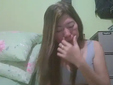 Snapshot of Sexyjenny4u chatting on 12-21-25, 07:37 Sexyjenny4u online show from 12-21-25, 07:37