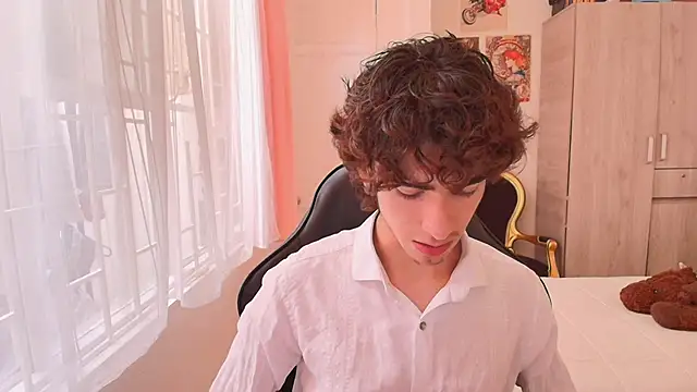 Snapshot of Nude_Boy18 chatting on 10-15-25, 08:42 Nude Boy18 online show from 10-15-25, 08:42