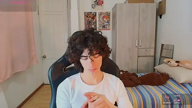 Nude Boy18 online show from 03-11-26, 01:00