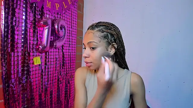 yumi hanna online show from 09-08-25, 08:30