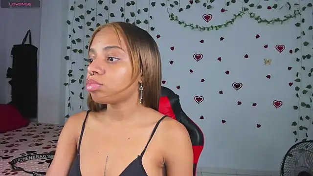 yumi hanna online show from 04-18-26, 04:38