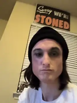 Snapshot of Eye77798 chatting on 11-28-25, 02:58 Eye77798 online show from 11-28-25, 02:58