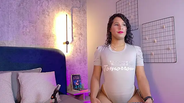 Snapshot of isabellaho1317 chatting on 10-19-25, 07:58 isabellaho1317 online show from 10-19-25, 07:58