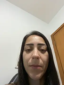 Snapshot of lucioliveira chatting on 06-11-26, 01:31 lucioliveira online show from 06-11-26, 01:31