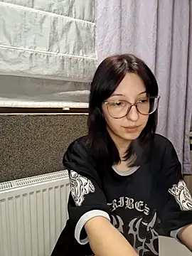 AllexyAle online show from 04-26-26, 09:45