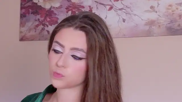 Sienna Voss online show from 04-03-26, 08:51