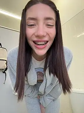 BallerinaCappuccino  online show from 03-04-26, 07:36