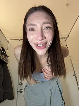 BallerinaCappuccino  online show from 04-01-26, 06:58