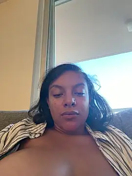 Snapshot of allybluee777 chatting on 06-17-26, 06:20 allybluee777 online show from 06-17-26, 06:20