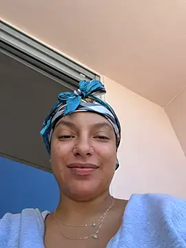 Snapshot of allybluee777 chatting on 07-19-26, 03:38 allybluee777 online show from 07-19-26, 03:38