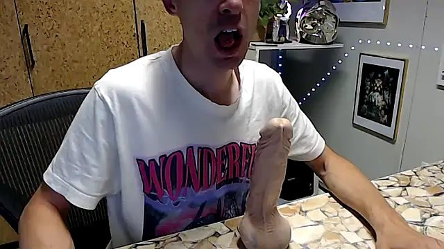 Snapshot of sakiramissy chatting on 10-13-25, 06:02 sakiramissy online show from 10-13-25, 06:02