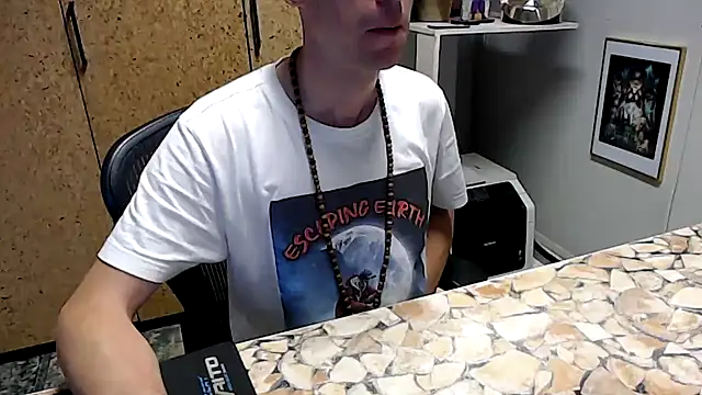 Snapshot of sakiramissy chatting on 10-23-25, 05:51 sakiramissy online show from 10-23-25, 05:51