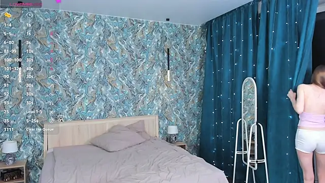 Snapshot of OdellaFrake chatting on 02-14-26, 07:21 OdellaFrake online show from 02-14-26, 07:21