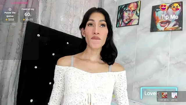 Snapshot of samara_novice18 chatting on 07-07-26, 07:51 samara novice18 online show from 07-07-26, 07:51