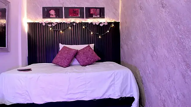 Snapshot of dark__nymph chatting on 09-24-25, 11:46 dark nymph online show from 09-24-25, 11:46