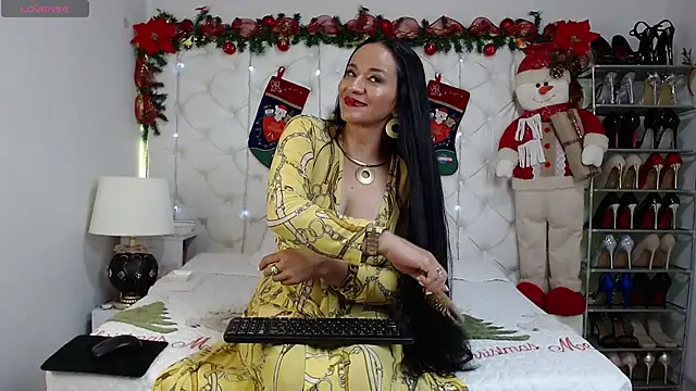 yury m2  online show from 12-04-25, 02:43