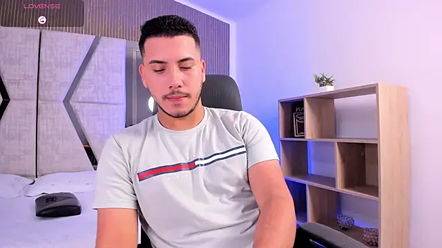 Axel grey  online show from 01-10-26, 12:40