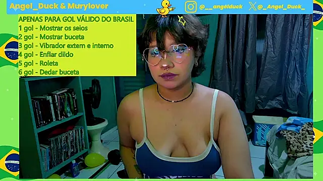 Snapshot of Angel_Duck chatting on 06-24-26, 09:47 Angel Duck online show from 06-24-26, 09:47