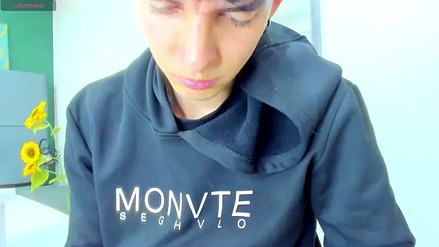 Jheampiiero online show from 04-20-26, 09:05