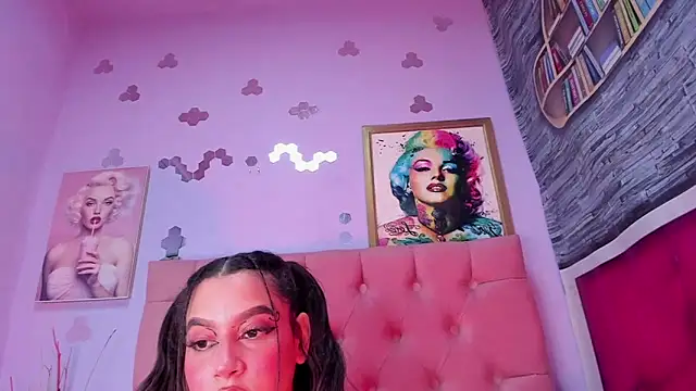 Megan Luxe online show from 01-10-26, 10:36