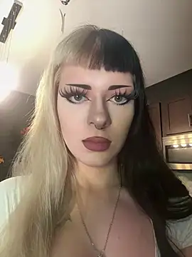 Paige Turner online show from 07-19-26, 07:06