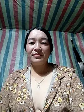 Snapshot of Bliss_rose chatting on 10-04-25, 03:26 Bliss rose online show from 10-04-25, 03:26