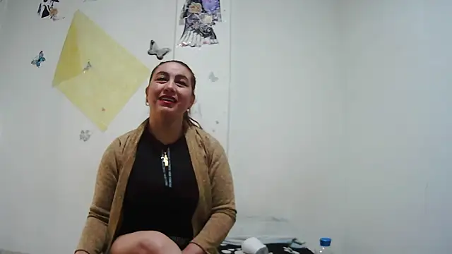 Snapshot of AddyStuart_ chatting on 07-25-26, 05:16 AddyStuart online show from 07-25-26, 05:16