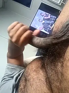 Snapshot of Longthickdick33 chatting on 11-02-25, 07:22 Longthickdick33 online show from 11-02-25, 07:22