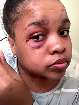 Snapshot of XXXquisiteVixen chatting on 09-10-25, 09:20 XXXquisiteVixen online show from 09-10-25, 09:20