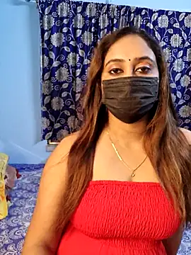 Snapshot of Cute-lusi chatting on 09-22-25, 05:04 Cute-lusi online show from 09-22-25, 05:04