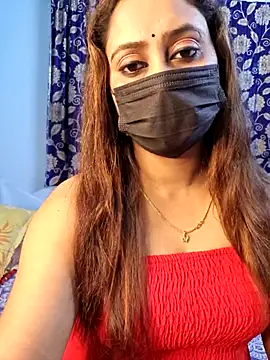 Snapshot of Cute-lusi chatting on 09-23-25, 07:06 Cute-lusi online show from 09-23-25, 07:06