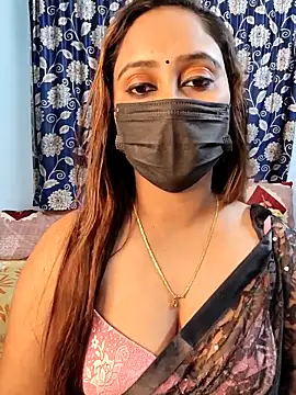 Snapshot of Cute-lusi chatting on 10-09-25, 04:16 Cute-lusi online show from 10-09-25, 04:16