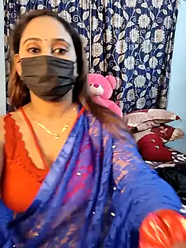 Snapshot of Cute-lusi chatting on 10-20-25, 06:41 Cute-lusi online show from 10-20-25, 06:41