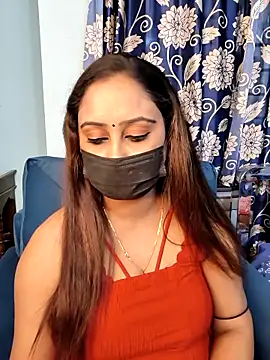 Snapshot of Cute-lusi chatting on 12-05-25, 11:08 Cute-lusi online show from 12-05-25, 11:08