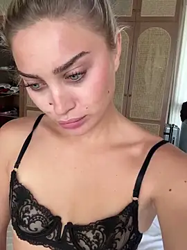 auriangel online show from 12-14-25, 04:29