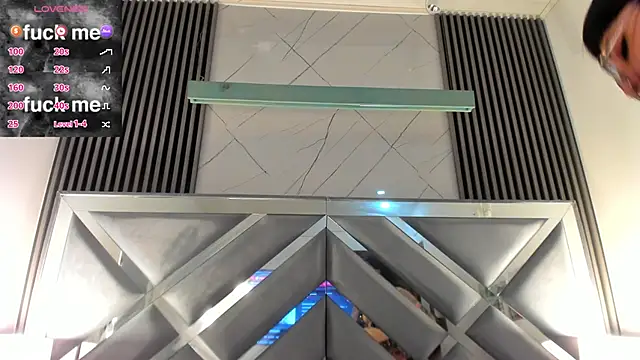 Ravenna666  online show from 02-12-26, 08:26