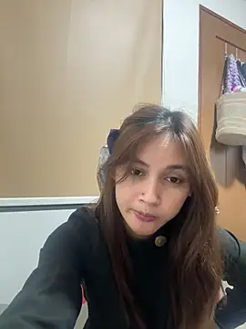 Snapshot of LanySylvia chatting on 10-14-25, 03:02 LanySylvia online show from 10-14-25, 03:02