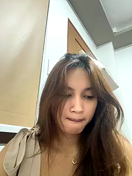 Snapshot of LanySylvia chatting on 10-27-25, 06:50 LanySylvia online show from 10-27-25, 06:50