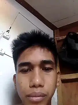 charlie0728 online show from 10-03-25, 11:24