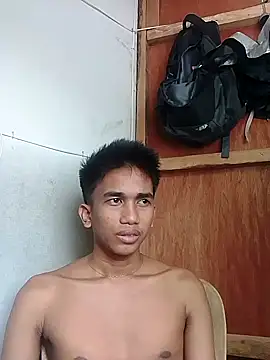 charlie0728 online show from 10-07-25, 12:08