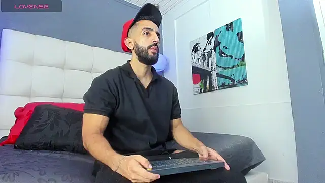 Yiyo10  online show from 02-07-26, 04:38