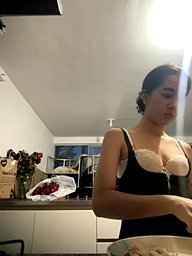 Snapshot of Kassie_Collins chatting on 09-26-25, 11:09 Kassie Collins online show from 09-26-25, 11:09